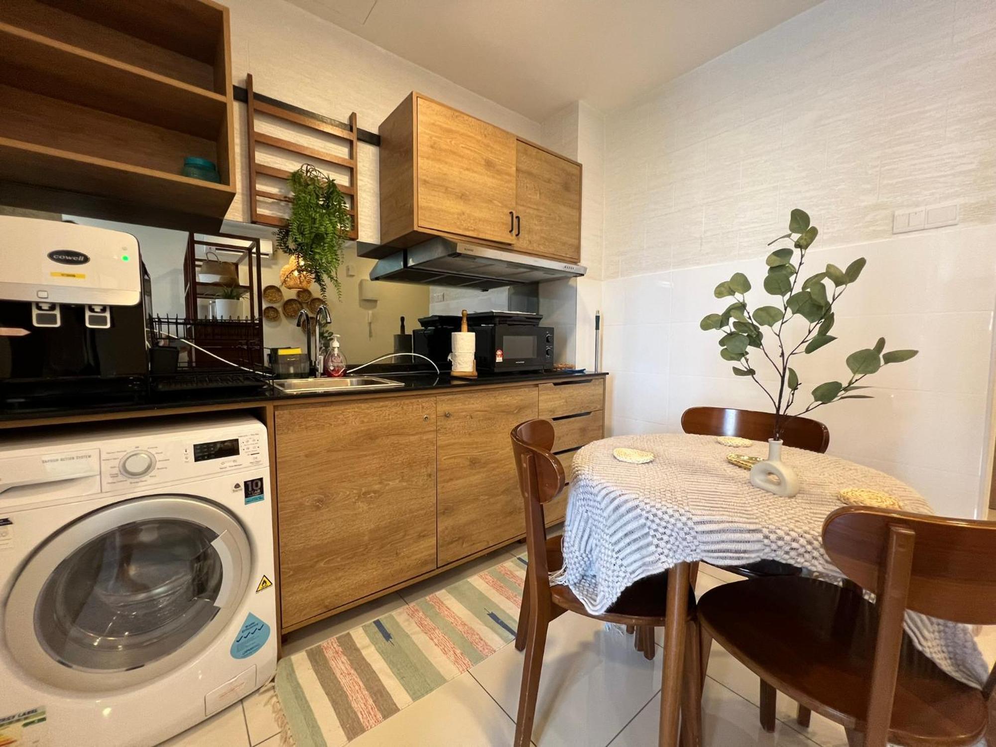Apartment Vitaminsea5 Seaview 6pax Netflix A-13-3 *