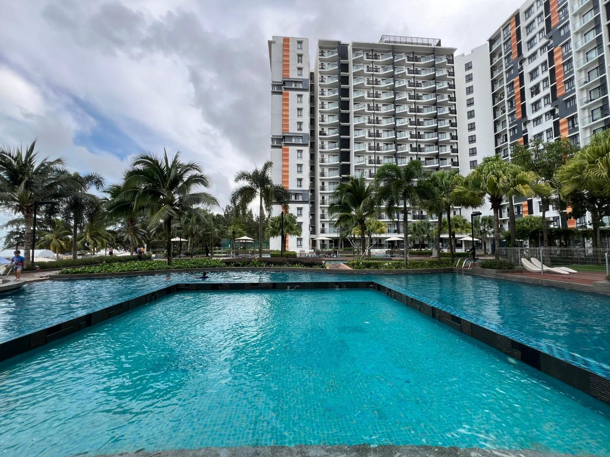 Vitaminsea5 Seaview 6pax Netflix A-13-3 Apartment